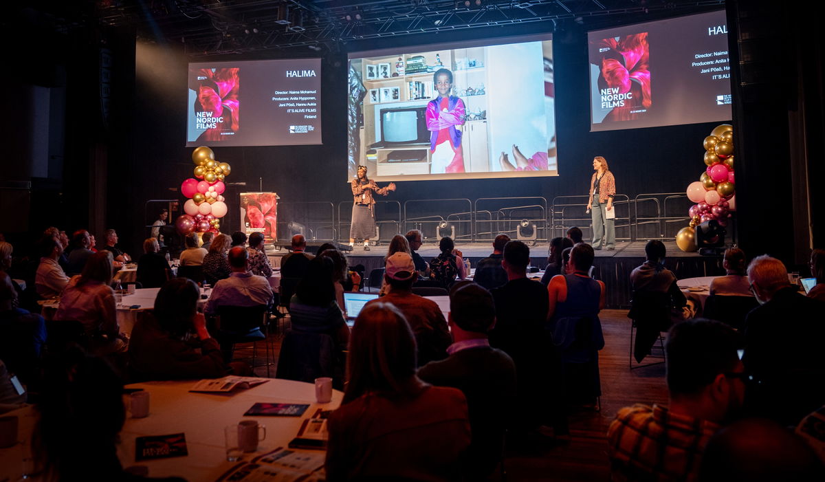 The Finnish director Naima Mohamud and producer Anita Hyppönen presenting HALIMA at the Nordic Co-Production Market in 2024.