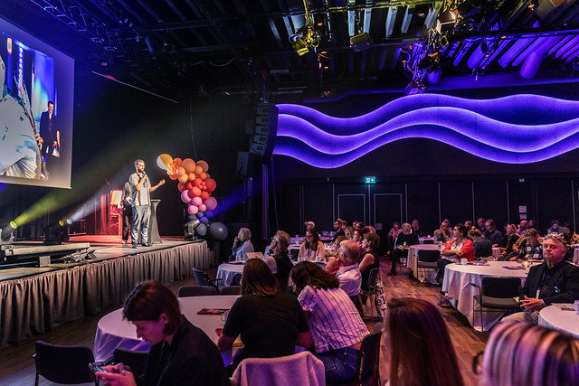 Director Benjamin Ree and producer Ingvil Giske presenting their project 